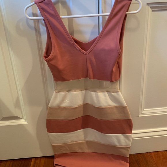 Windsor Bodycon Dress - Picture 2 of 3